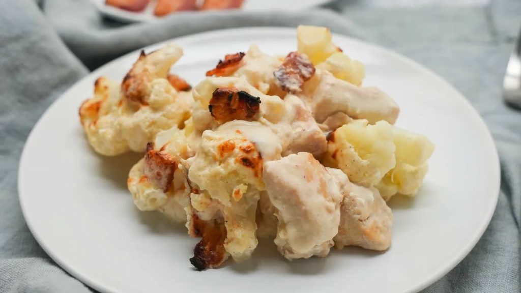 Keto Chicken and Cauliflower Cheese Bake Recipe